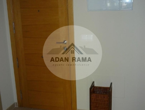 Imagen 2 de Venta de piso en Poio