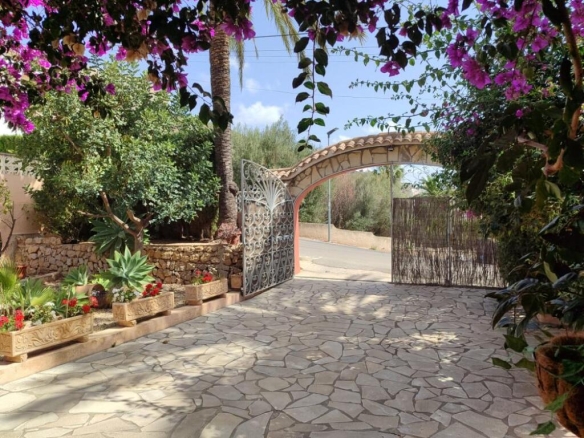 Imagen 3 de Casa-Chalet en Venta en Maryvilla Alicante