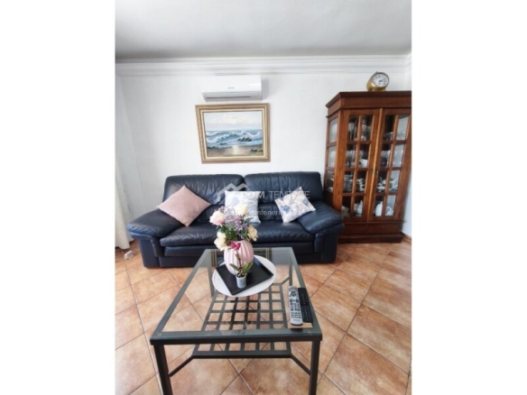 Imagen 2 de Casa de pueblo en Venta en Adeje Santa Cruz de Tenerife