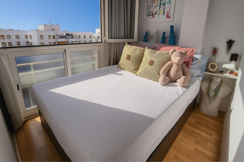 Imagen 4 de Estudio en Torremolinos Centro – Listo para entrar a vivir Imagen 4 de Estudio en Torremolinos Centro – Listo para entrar a vivir