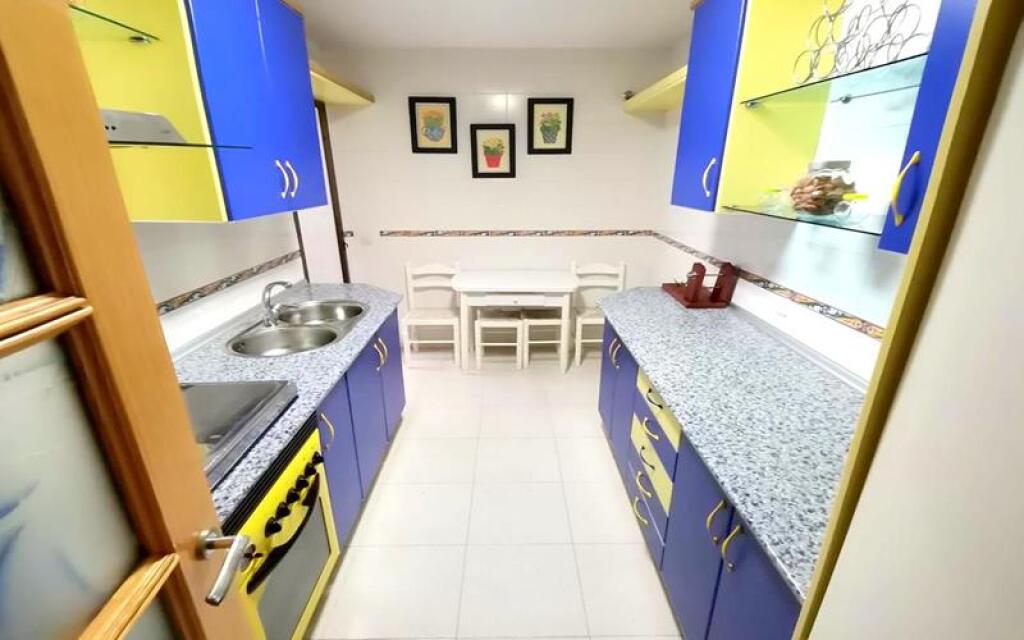 Imagen 2 de VIVIENDA EN ALQUILER DE 4 DORMITORIOS EN LA ZONA DE CRUZ DE HUMILLADERO Imagen 2 de VIVIENDA EN ALQUILER DE 4 DORMITORIOS EN LA ZONA DE CRUZ DE HUMILLADERO