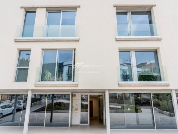 Imagen 3 de Apartamento en Venta en Adeje Santa Cruz de Tenerife