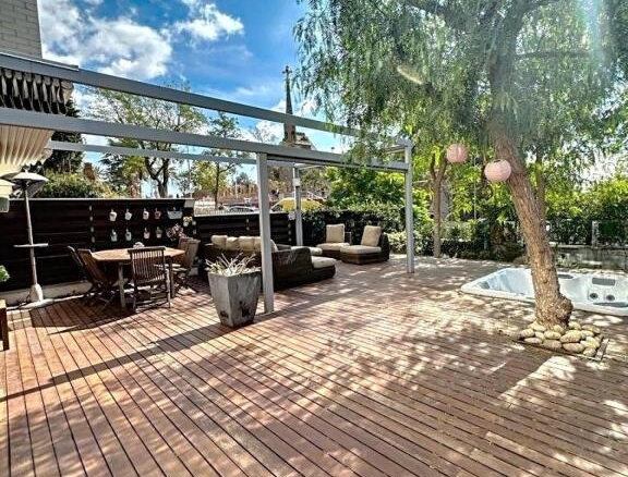 Imagen 3 de Espectacular Casa con jardín y vista en la Bonanova