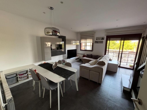 Imagen 3 de Fantástica adosada seminueva en la Galera