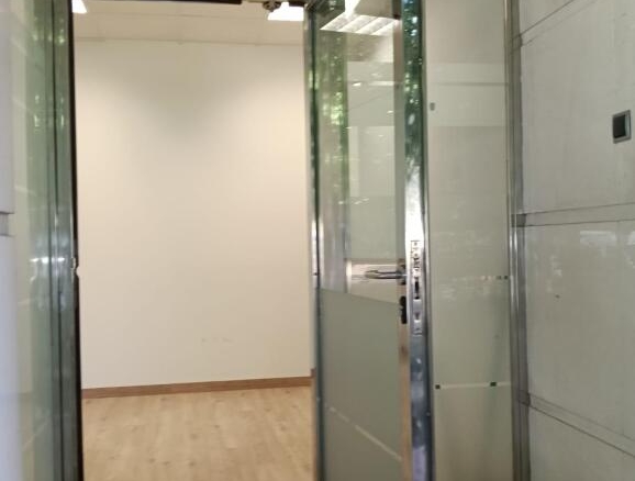 Imagen 2 de Amplio Local Comercial en Alquiler en el Corazón de Logroño