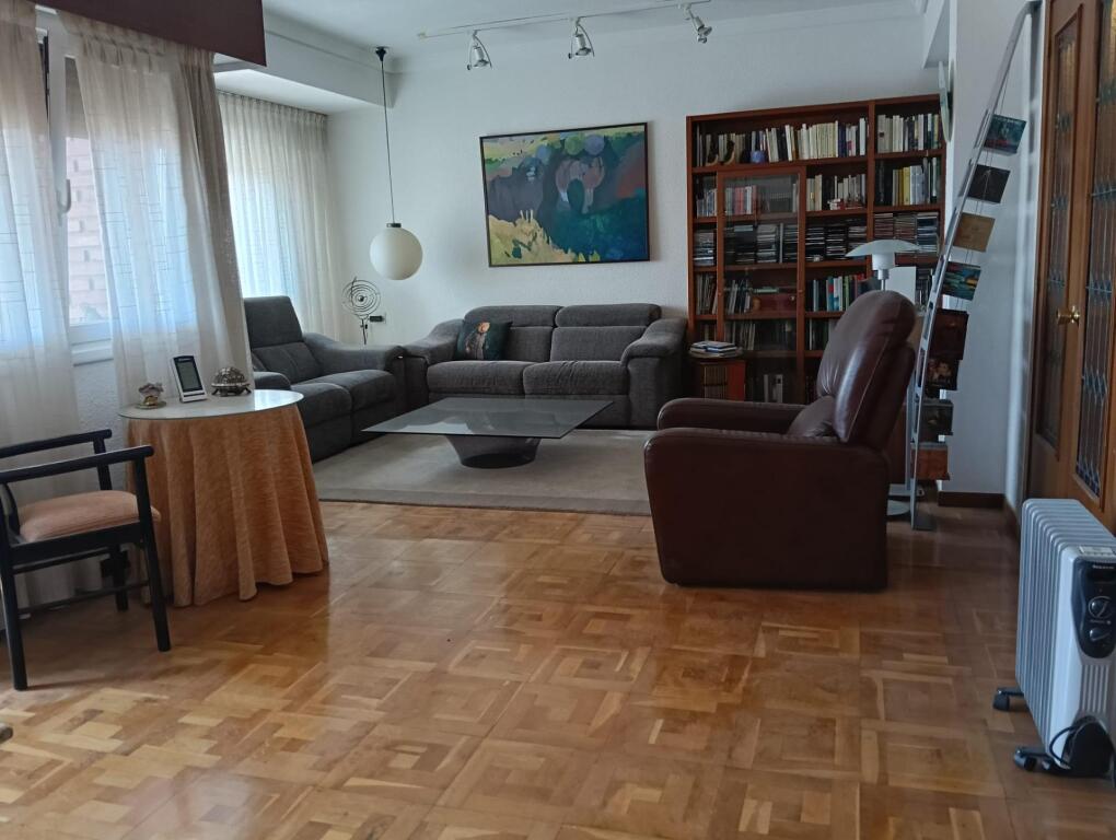 Imagen 3 de Amplio y moderno piso en el corazón de Logroño Imagen 3 de Amplio y moderno piso en el corazón de Logroño