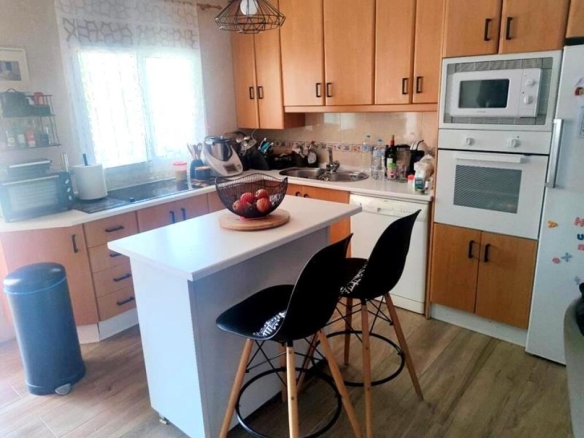 Imagen 4 de ESPECTACULAR CASA DE CAMPO CON 6 HABITACIONES Y PISCINA PRIVADA