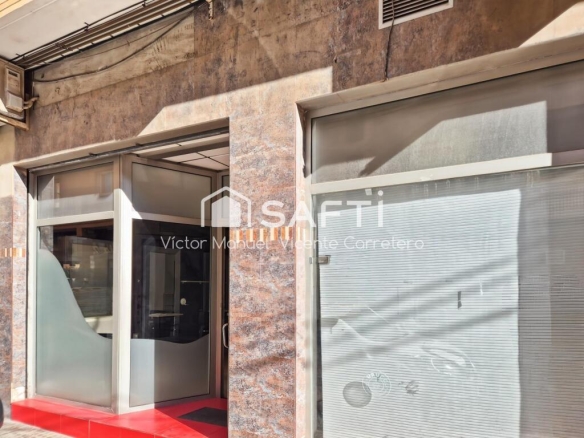 Imagen 2 de Local comercial acondicionado como peluquería