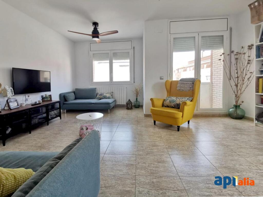 Imagen 4 de ¡EXCLUSIVA APIALIA LLEIDA!  Casa luminosa y tranquila en Puigverd de Lleida ✨