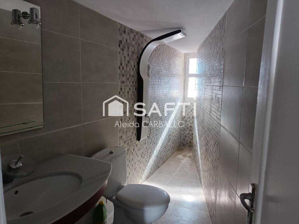 Imagen 4 de ¡¡Oportunidad Única!! Se vende Dúplex de 2 viviendas en el centro de Granadilla de Abona.