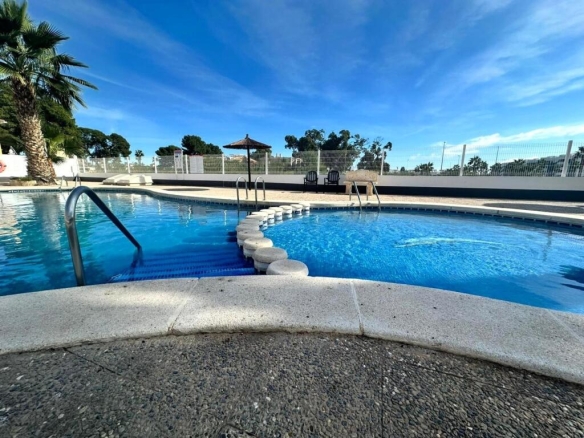 solárium y piscina comunitaria