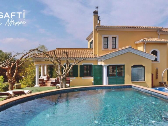 Imagen 3 de DELUXE - CHALET ATEMPORAL - SOLICITA ACCESO TOUR VIRTUAL