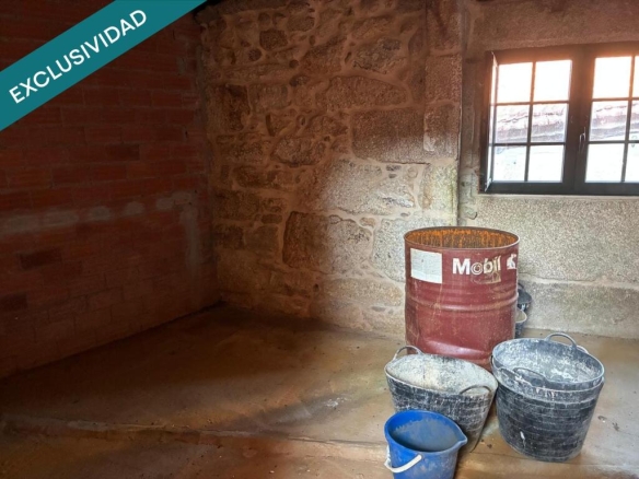 Imagen 4 de PRECIOSA CASA DE PIEDRA PARA RESTAURAR