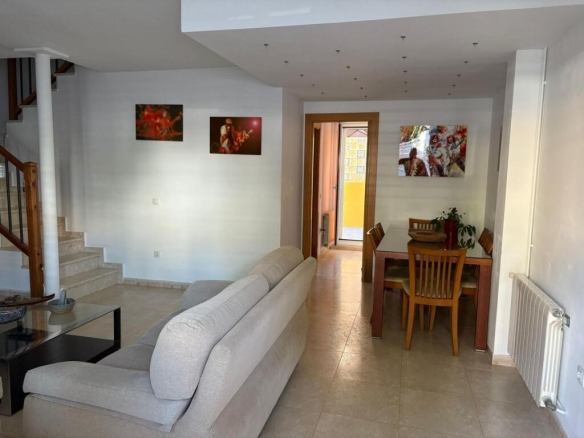 Imagen 2 de PRECIOSO CHALET