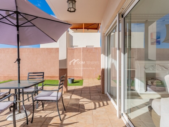 Imagen 2 de Casa de pueblo en Venta en Adeje Santa Cruz de Tenerife
