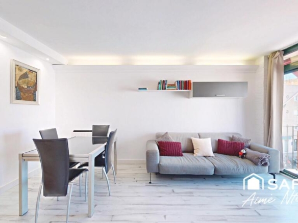 Luminoso con 20 m2 de Solarium y Vistas Panorámicas al Mar