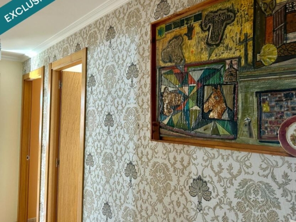 Imagen 2 de Luminoso piso de 129m2 junto al paseo fluvial do río Pontiñas