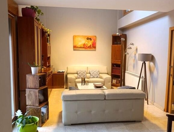 Imagen 3 de Impresionante chalet pareado en Palencia capital.