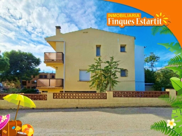 Imagen 1 de Casa-Chalet en Venta en Estartit Girona