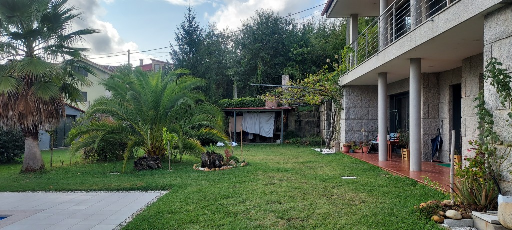 Imagen 3 de Casa-Chalet de Obra Nueva en Venta en Amorin Pontevedra