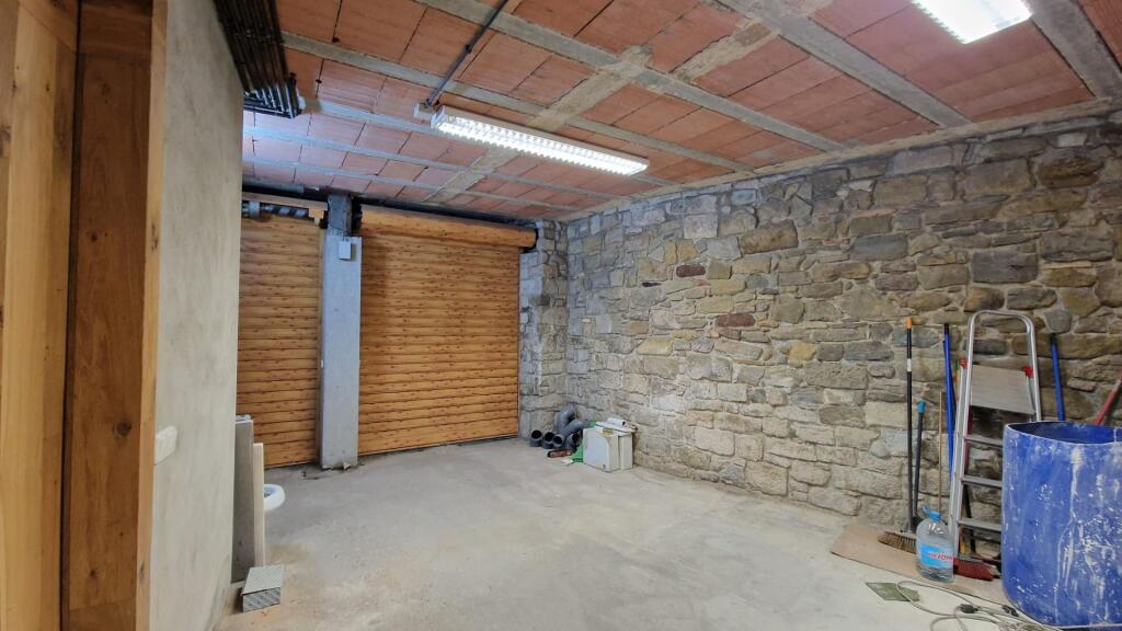 Imagen 3 de LOCAL COMERCIAL EN ALQUILER POR ZONA PLANA DE L’OM DE MANRESA Imagen 3 de LOCAL COMERCIAL EN ALQUILER POR ZONA PLANA DE L'OM DE MANRESA