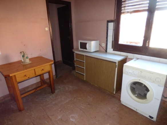 Imagen 3 de ¡OPORTUNIDAD! SOLAR DE 4463 M2 EDIFICABLES EN VENTA EN EL CENTRO DE SANTPEDOR ¡IDEAL CONSTRUCTORES!