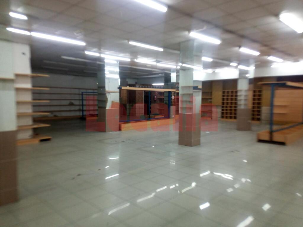 Imagen 2 de Local en alquiler en Torrelavega de 410 m2 Imagen 2 de Local en alquiler en Torrelavega de 410 m2