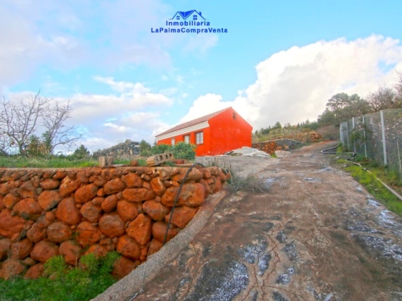 Imagen 3 de Casa-Chalet en Venta en Aguatavar Santa Cruz de Tenerife