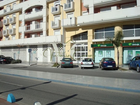 Imagen 4 de Local comercial en Venta en Torre Del Mar Málaga