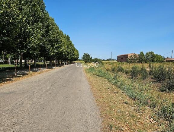 Imagen 4 de ¡Oportunidad Inmobiliaria en la nueva zona de expansión de Alcarràs!