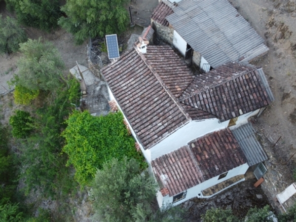 Imagen 4 de Casa de campo-Masía en Venta en Alpandeire Málaga