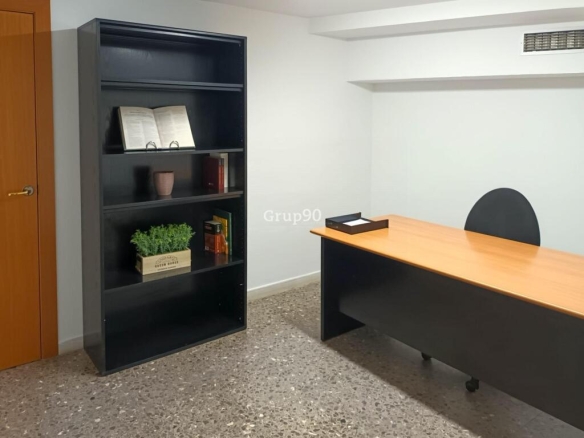 Imagen 3 de OFICINA EN VENTA EN LA ZONA ALTA DE LLEIDA