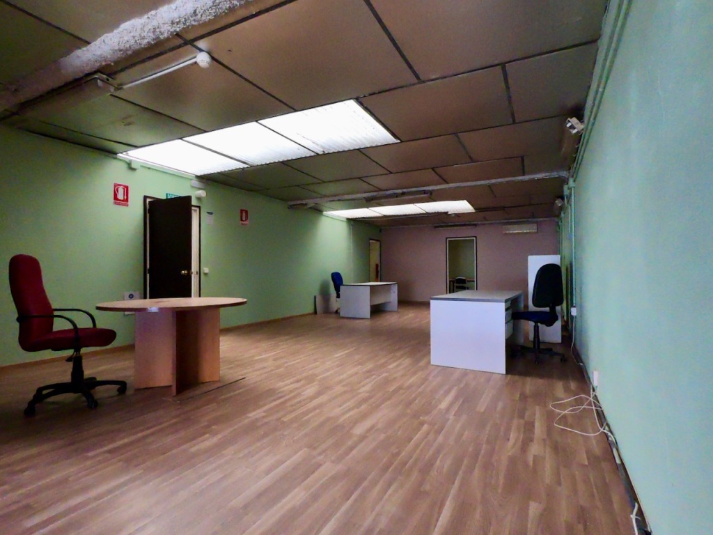 Imagen 3 de Nave industrial en Venta en Polinya Barcelona Imagen 3 de Nave industrial en Venta en Polinya Barcelona