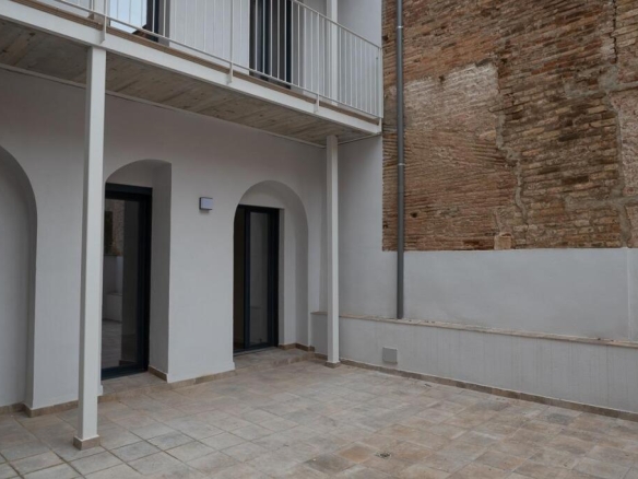 Imagen 3 de EDIFICIO COMPLETO EN VENTA EN REUS CENTRO. ESPECIAL INVERSORES