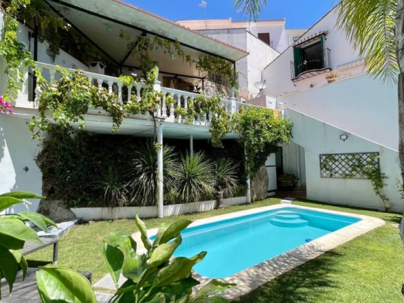 Imagen 3 de Casa-Chalet en Venta en Atajate Málaga