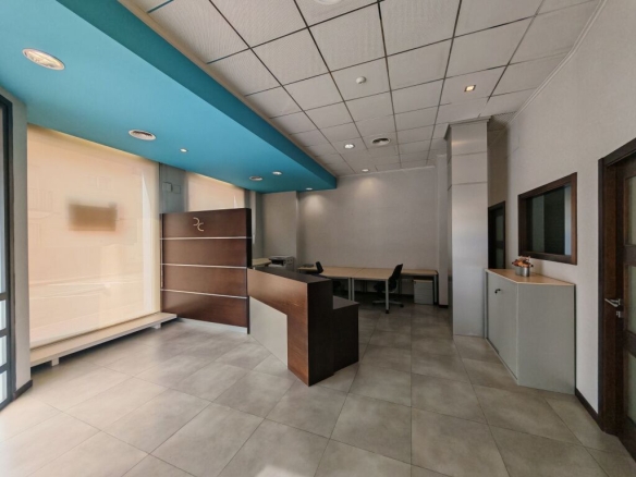 Imagen 2 de Local comercial en Venta en Vall D Uxo