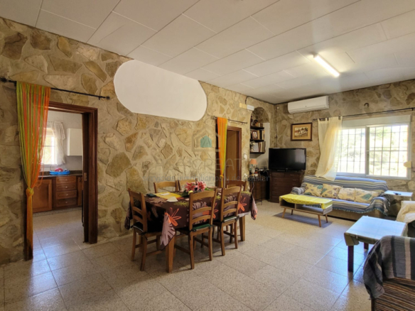 Imagen 4 de Casa-Chalet en Venta en Simat De La Valldigna Valencia