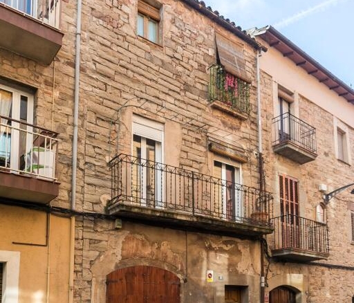 Imagen 1 de Histórica casa en el centro de Santpedor