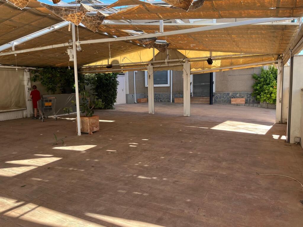 Imagen 4 de Casa y restaurante en venta en Benejuzar