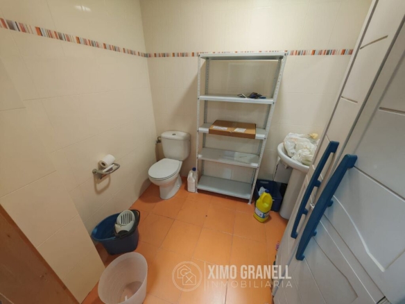 Imagen 2 de Local comercial en Venta en Vall D Uxo