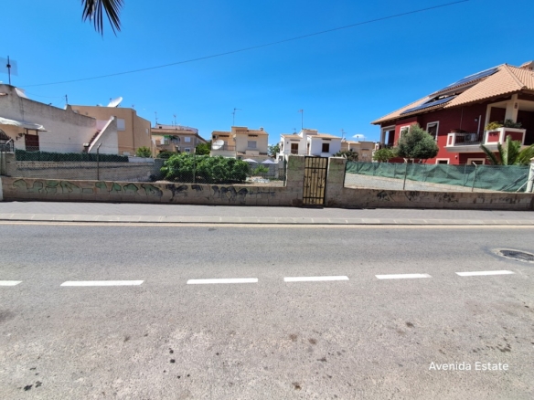 Imagen 2 de Solar urbano en Venta en Torrevieja Alicante