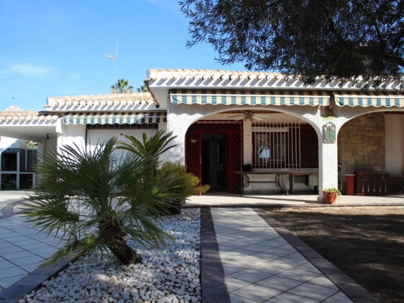 Imagen 2 de Extraordinario Chalet