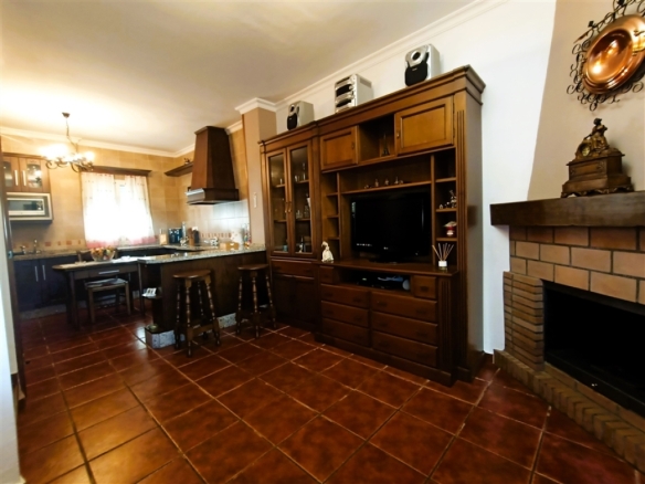 Imagen 2 de Adosada en Venta en Setenil De Las Bodegas Cádiz