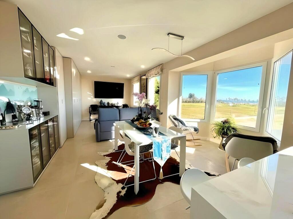 Imagen 2 de Magnífico piso en primera línea de la playa de Burriana Imagen 2 de Magnífico piso en primera línea de la playa de Burriana