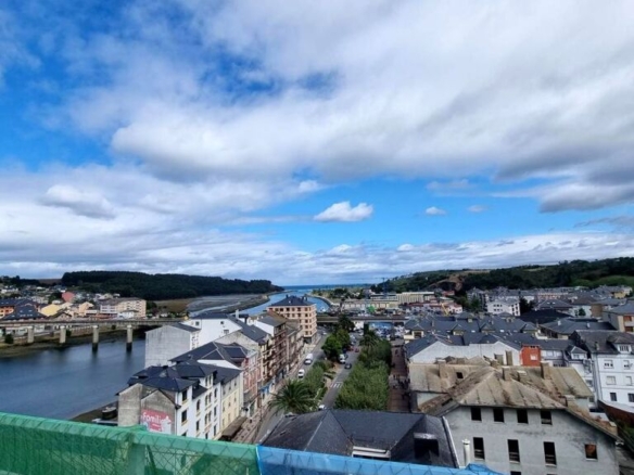 Imagen 2 de Edificio plurifamiliar en Navia