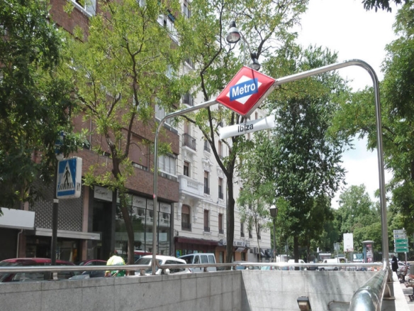 Imagen 2 de Local comercial en Alquiler en Madrid Madrid IBIZA