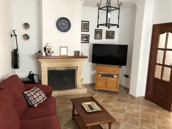 Imagen 1 de Casa de pueblo en Venta en Atajate Málaga