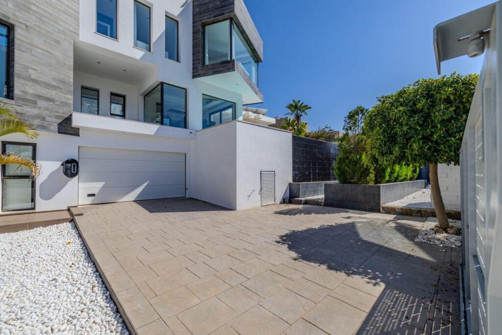 Imagen 4 de Exclusiva villa de lujo con vistas panorámicas en Jávea