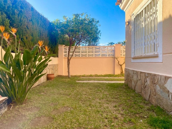 Imagen 4 de Fantástico pareado en Miami-Platja