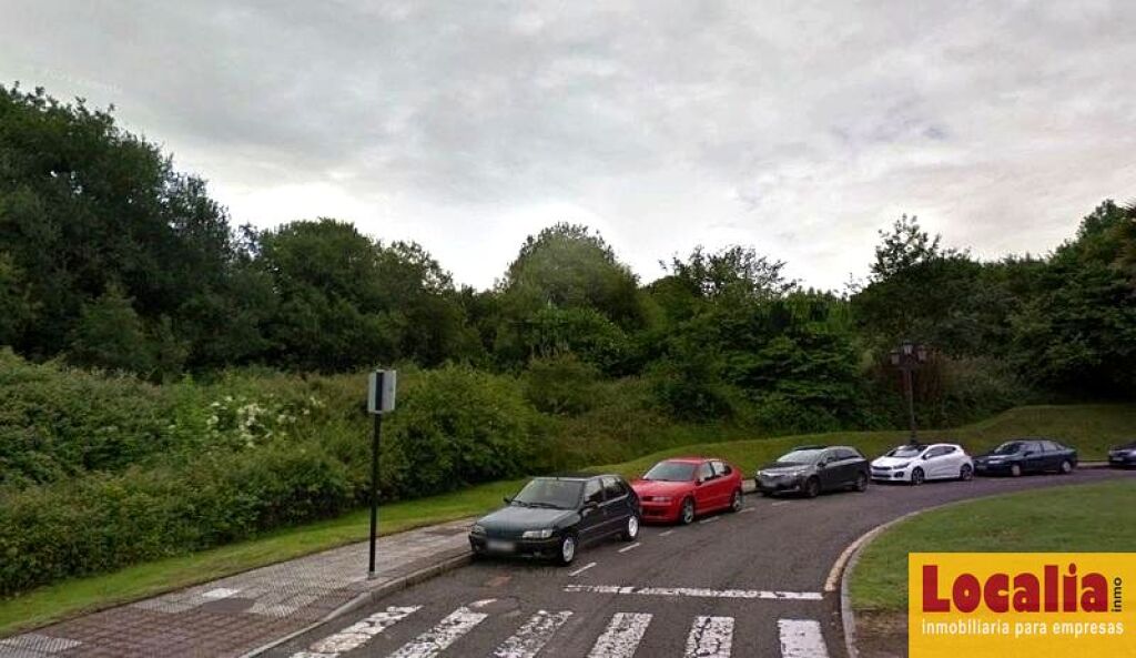 Imagen 1 de Venta de 3 Suelos Urbanos Residenciales en Oviedo